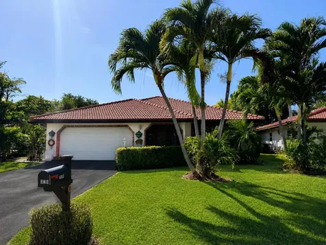 329 Knob Hill Boulevard Boca Raton FL 33431