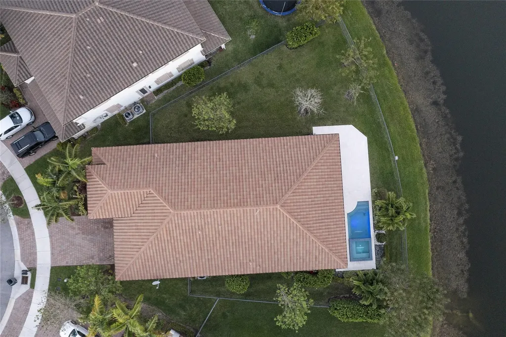 9820 S Miralago Way Parkland FL 33076