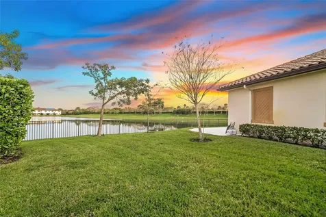 9820 S Miralago Way Parkland FL 33076