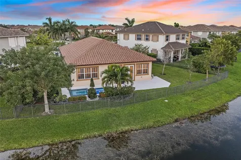 9820 S Miralago Way Parkland FL 33076
