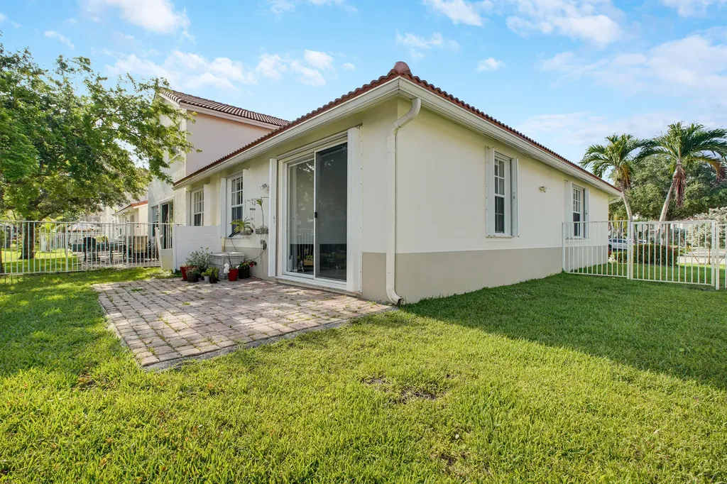 18803 SW 26th Street Miramar FL 33029