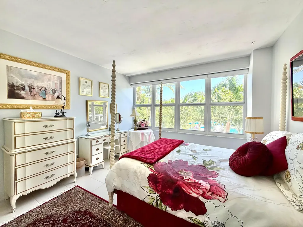 3333 NE 34th Street Fort Lauderdale FL 33308