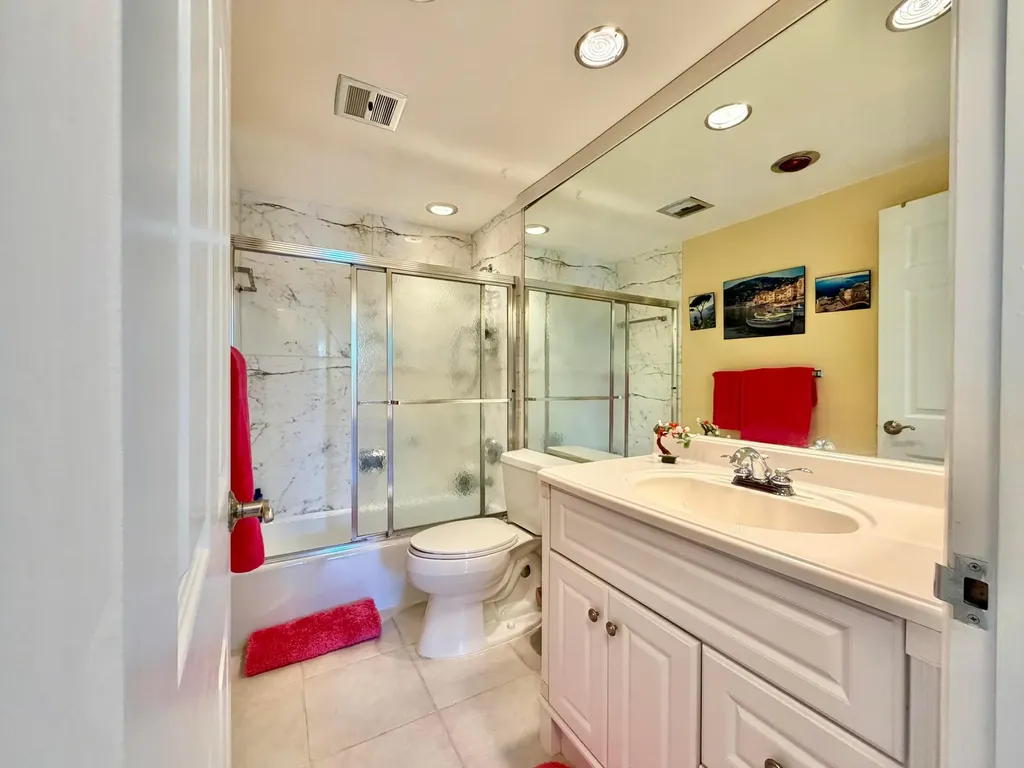 3333 NE 34th Street Fort Lauderdale FL 33308
