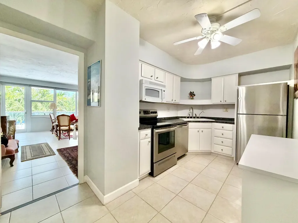 3333 NE 34th Street Fort Lauderdale FL 33308