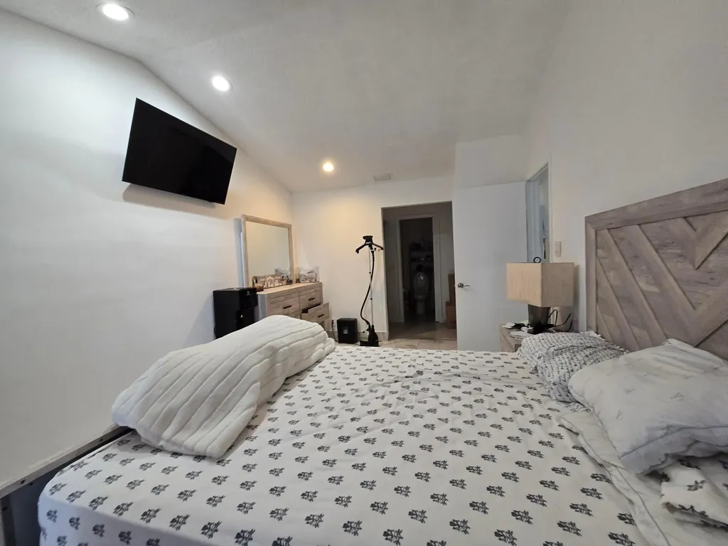 1530 Royal Forest Court West Palm Beach FL 33406