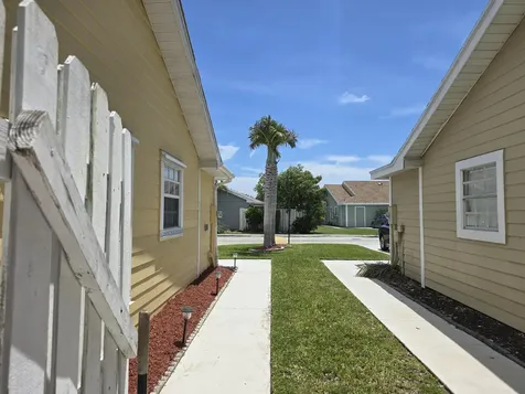 1530 Royal Forest Court West Palm Beach FL 33406