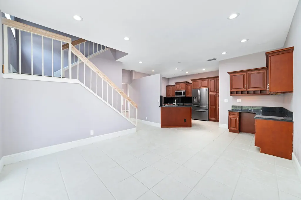 1062 Fairfax Circle W Boynton Beach FL 33436
