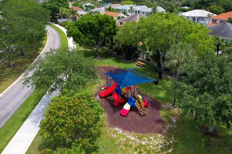 1062 Fairfax Circle W Boynton Beach FL 33436