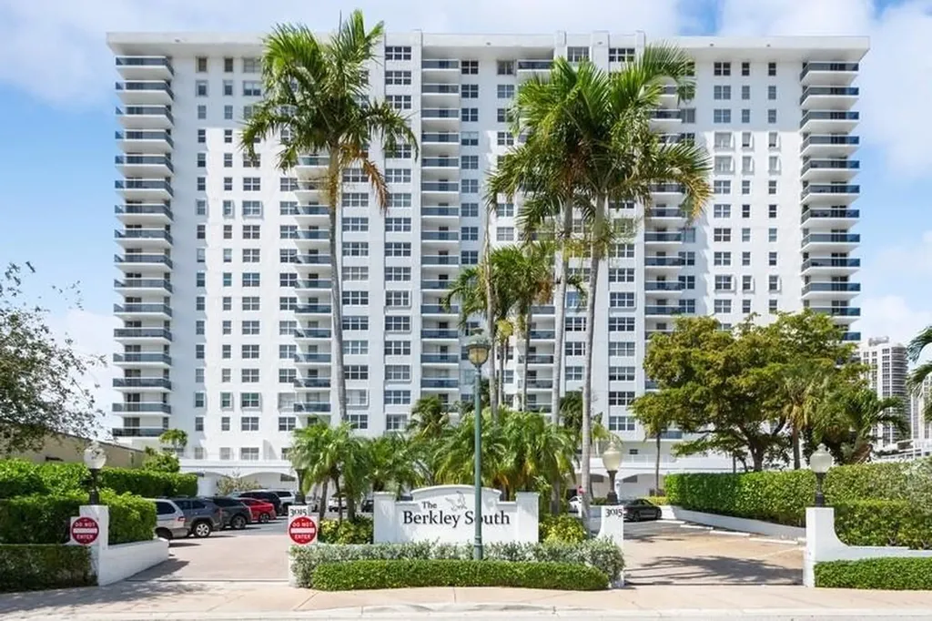 3015 N Ocean Boulevard Fort Lauderdale FL 33308