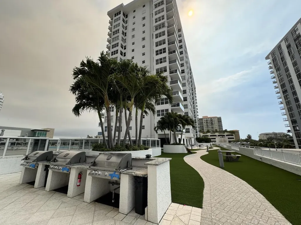 3015 N Ocean Boulevard Fort Lauderdale FL 33308