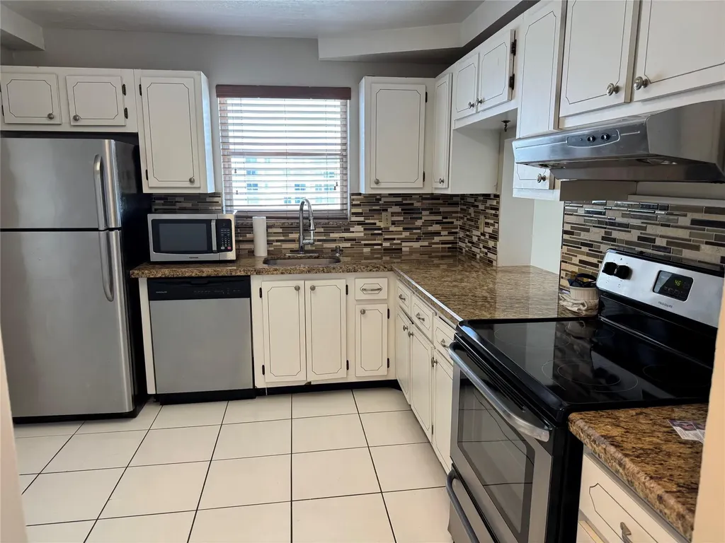 3015 N Ocean Boulevard Fort Lauderdale FL 33308