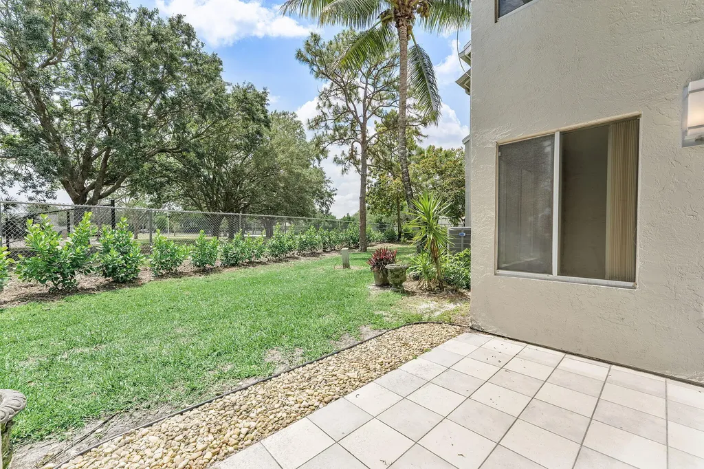6706 Boca Pines Trail Boca Raton FL 33433