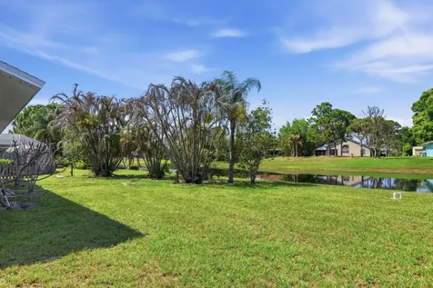2281 SE Bowie Street Port St Lucie FL 34952
