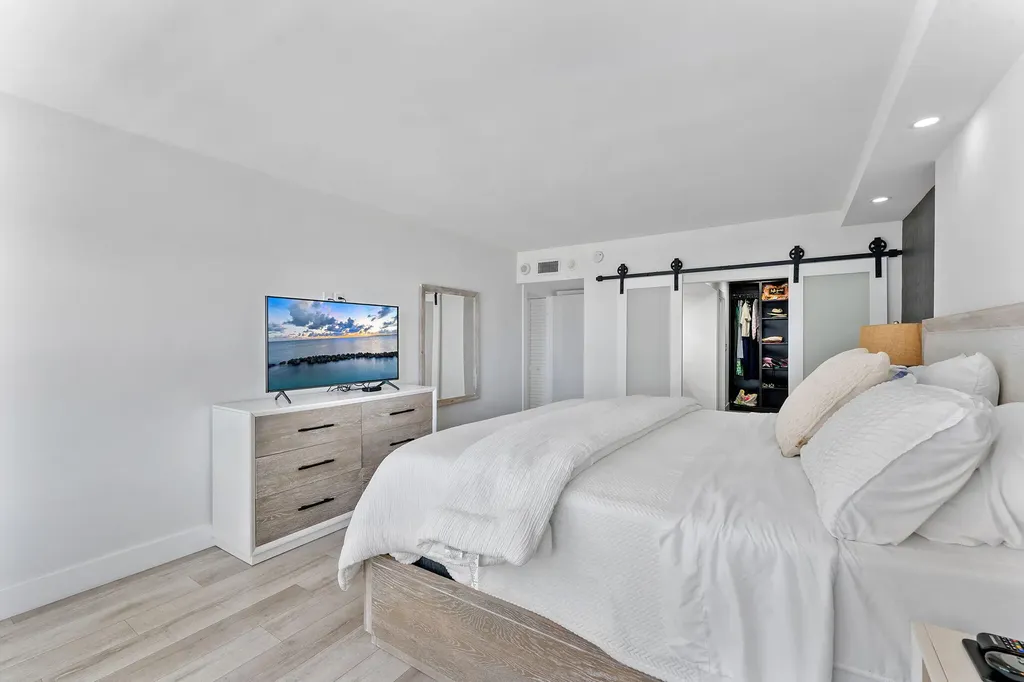 3750 Galt Ocean Drive Fort Lauderdale FL 33308
