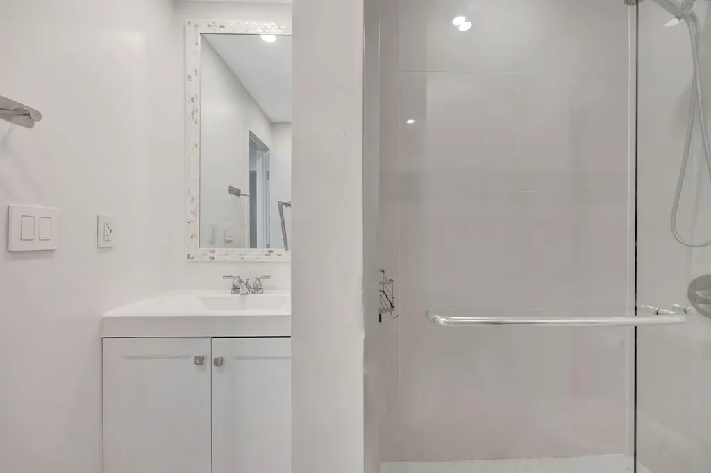 1446 Lenox Avenue Miami Beach FL 33139