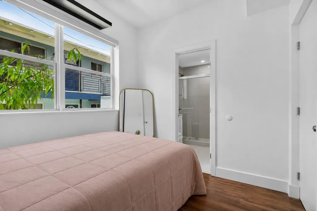 1446 Lenox Avenue Miami Beach FL 33139