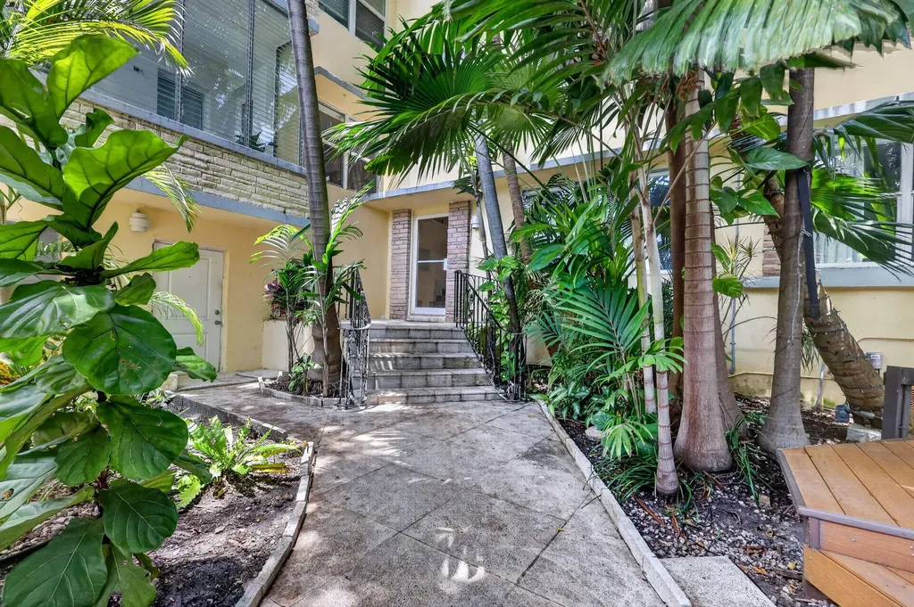 1446 Lenox Avenue Miami Beach FL 33139