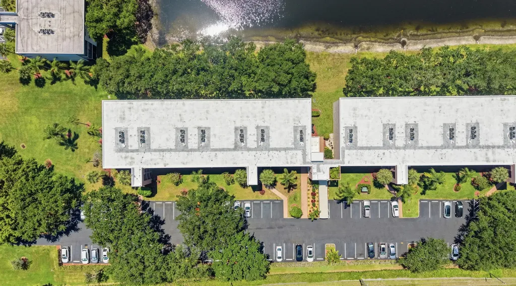 15461 Pembridge Drive Delray Beach FL 33484