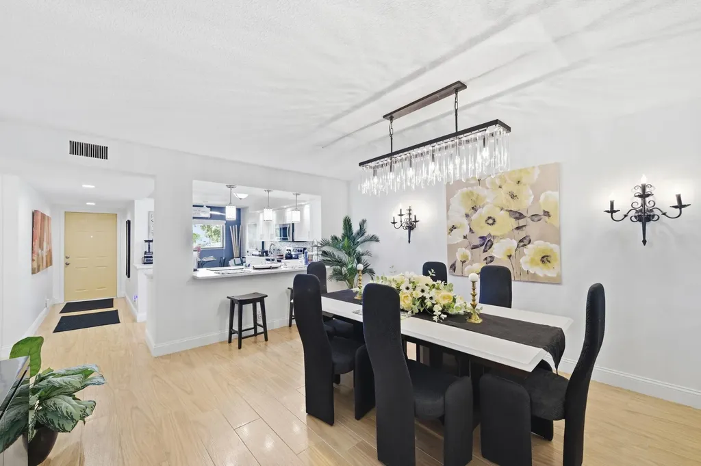 15461 Pembridge Drive Delray Beach FL 33484