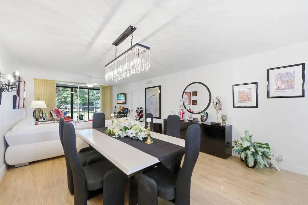 15461 Pembridge Drive Delray Beach FL 33484