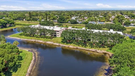 15461 Pembridge Drive Delray Beach FL 33484