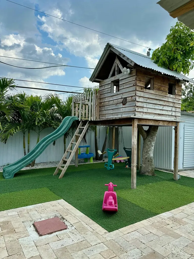 7540 Hope Street Hollywood FL 33024