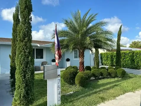 7540 Hope Street Hollywood FL 33024
