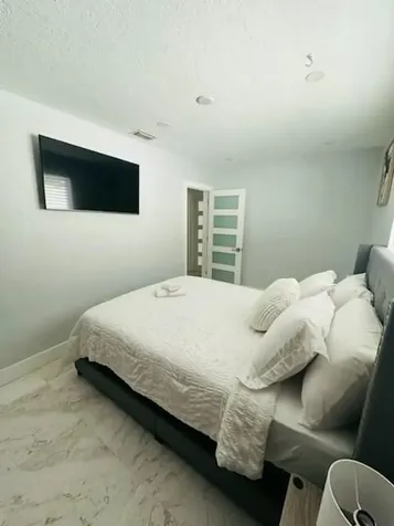7540 Hope Street Hollywood FL 33024