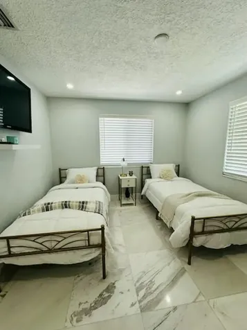 7540 Hope Street Hollywood FL 33024