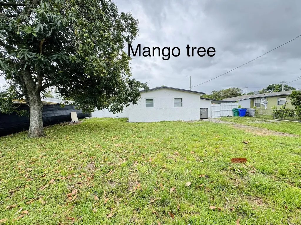 2931 NW 5th Court Fort Lauderdale FL 33311