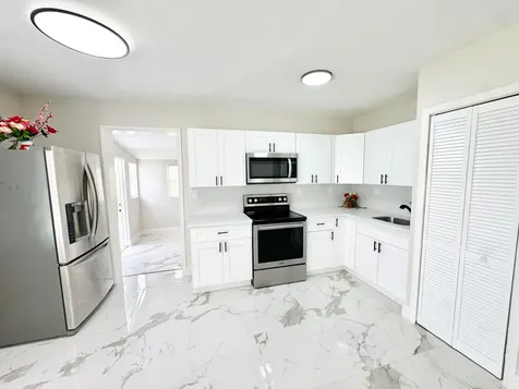 2931 NW 5th Court Fort Lauderdale FL 33311