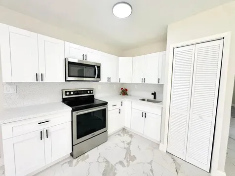 2931 NW 5th Court Fort Lauderdale FL 33311