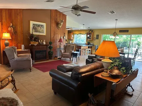 32801 Hwy 441 N Okeechobee FL 34972