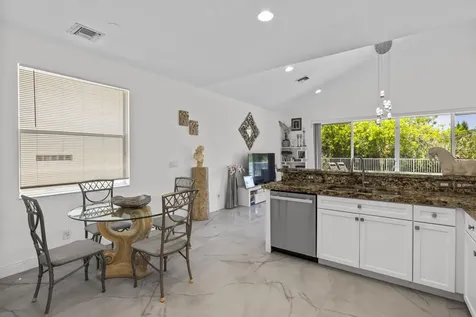 5040 SE Graham Drive Stuart FL 34997
