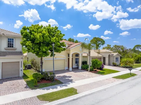 5040 SE Graham Drive Stuart FL 34997