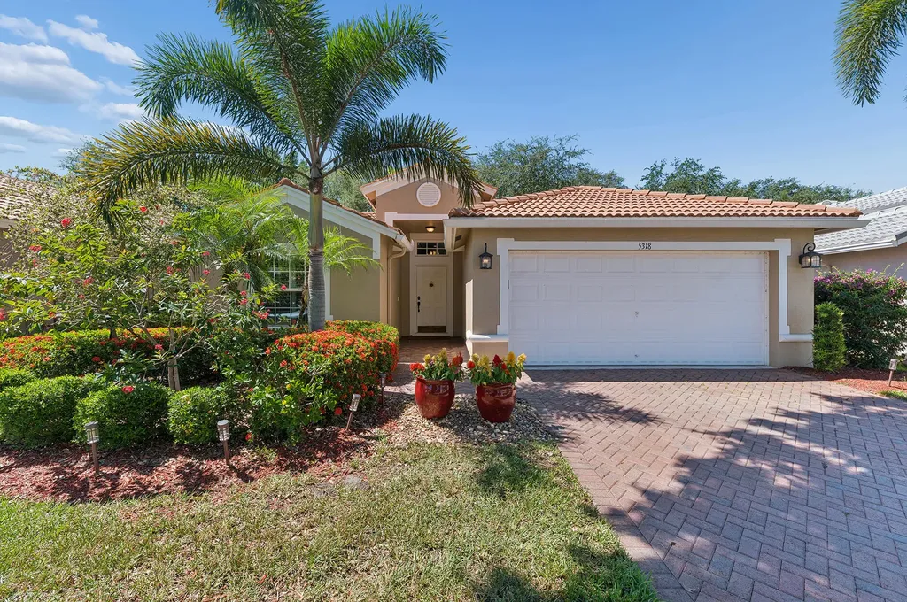 5318 Vernio Lane Boynton Beach FL 33437