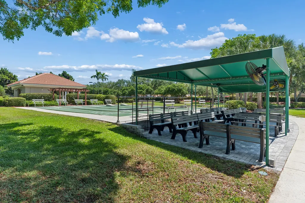 5318 Vernio Lane Boynton Beach FL 33437