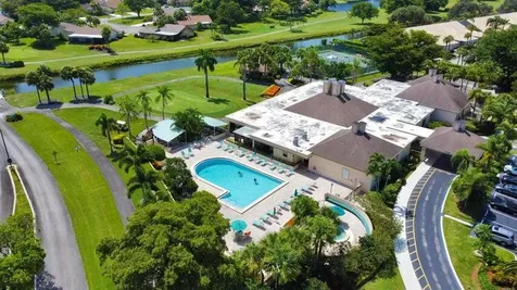 5055 Oakhill Lane Delray Beach FL 33484