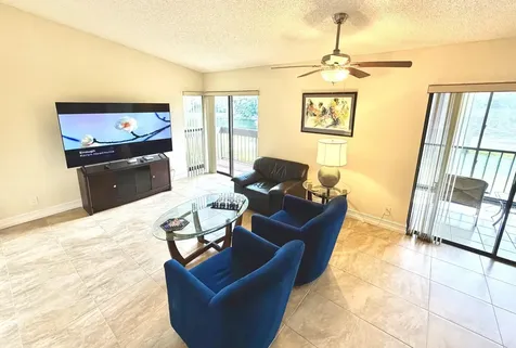5055 Oakhill Lane Delray Beach FL 33484