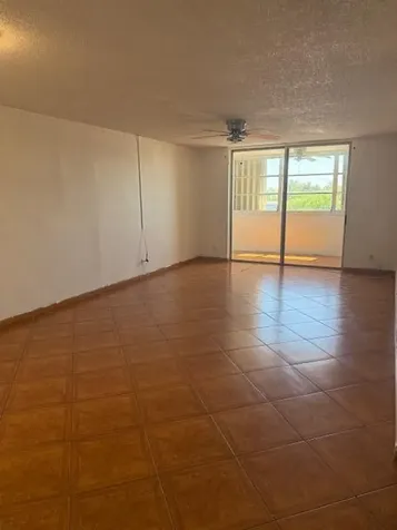 2830 Somerset Drive Lauderdale Lakes FL 33311