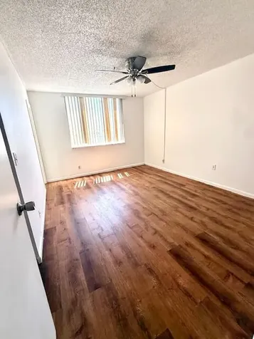 2830 Somerset Drive Lauderdale Lakes FL 33311