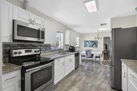 16663 89th Place N Loxahatchee FL 33470