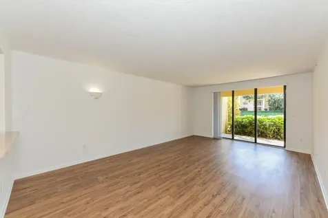 800 Uno Lago Drive Juno Beach FL 33408