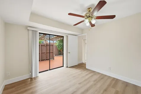 8337 N Coral Circle North Lauderdale FL 33068