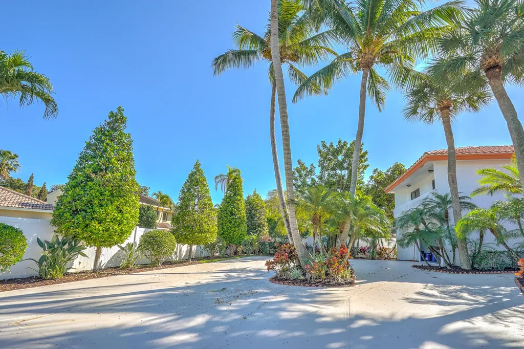 5730 Vista Linda Lane Boca Raton FL 33433