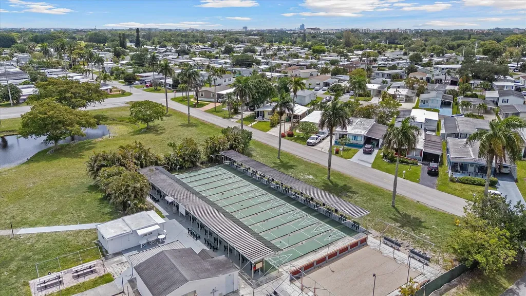 8630 SW 21st Court Davie FL 33324