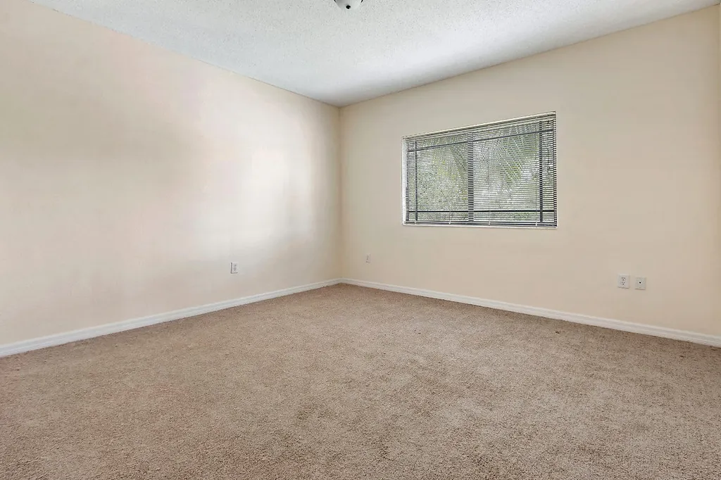 2917 Tuscany Court Palm Beach Gardens FL 33410