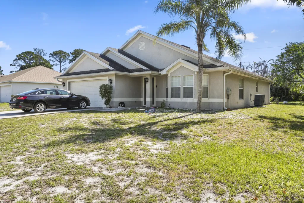609 NW Cardinal Drive Port St Lucie FL 34983