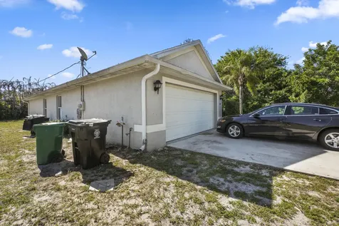 609 NW Cardinal Drive Port St Lucie FL 34983