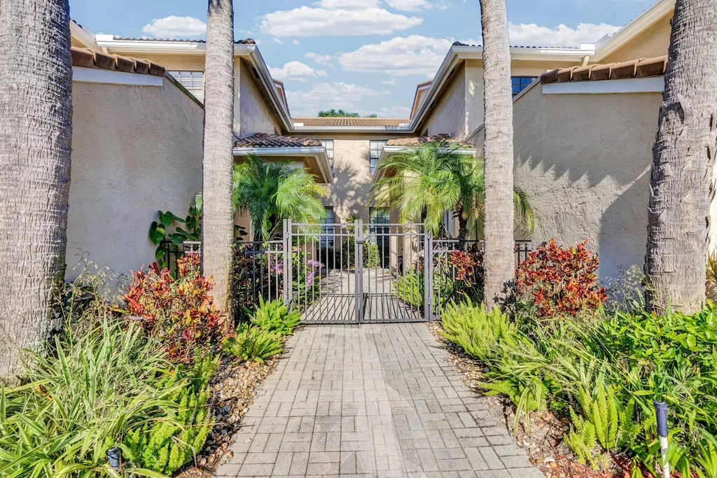 22791 Trelawny Terrace Boca Raton FL 33433